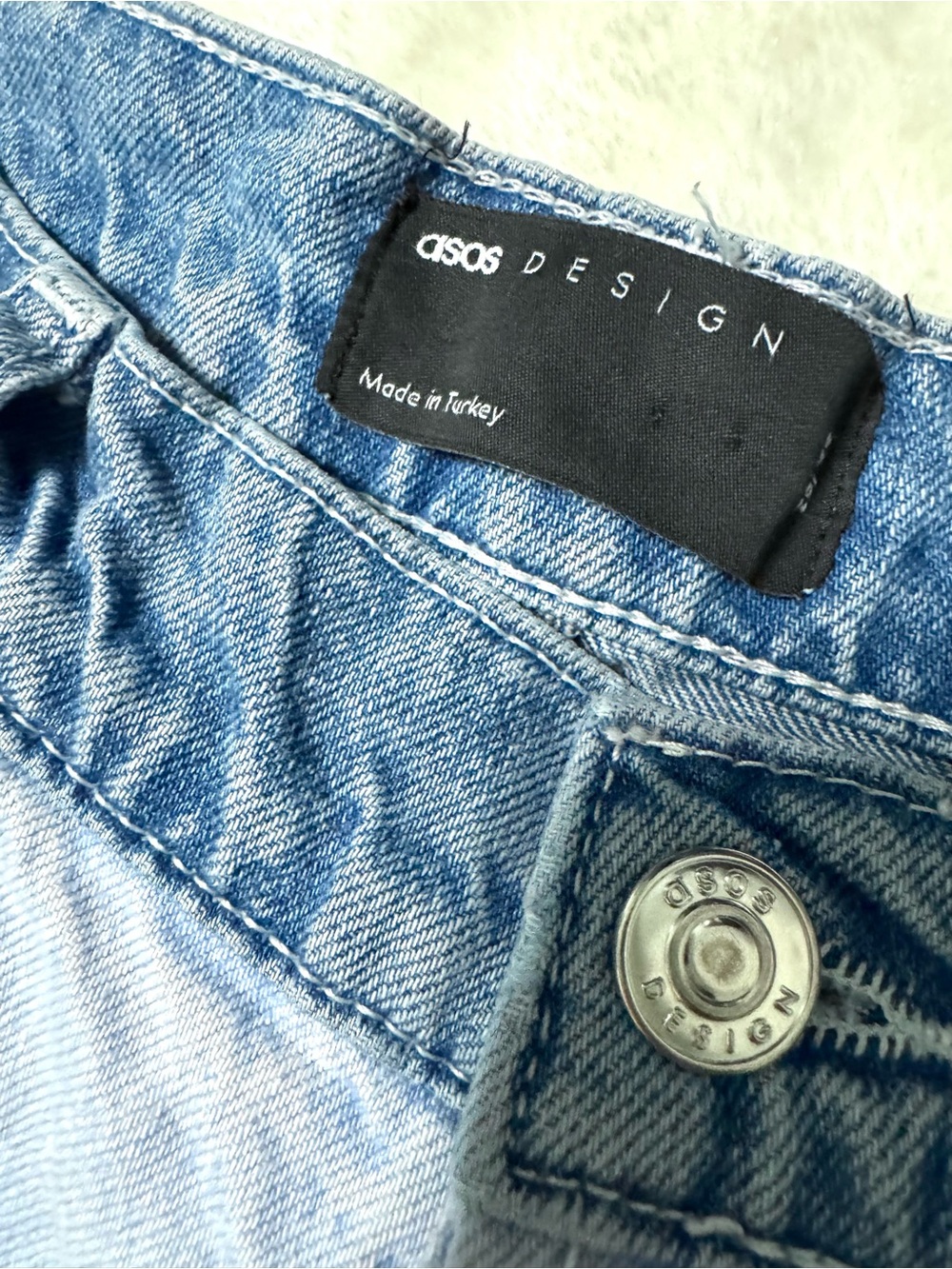 ASOS Design Patchwork Deconstructed High-Rise Straight Leg Jeans - Picture 7 of 13
